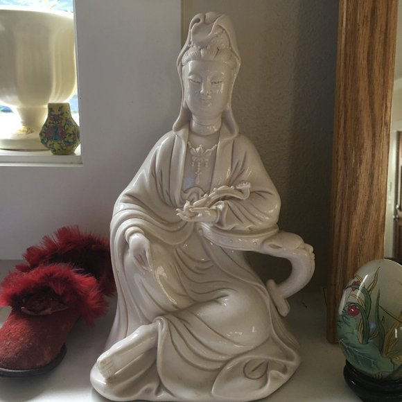 Classic, Couture, Chic, Preppy, Hipster - Picture 8 of 9